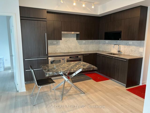1106 - 80 Queens Wharf Rd