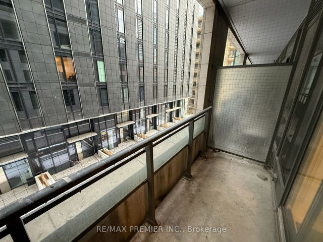 309 - 45 Charles St