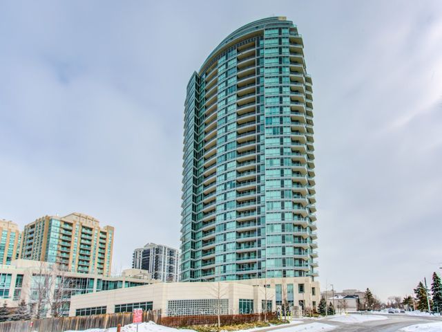 1102 - 18 Holmes Ave