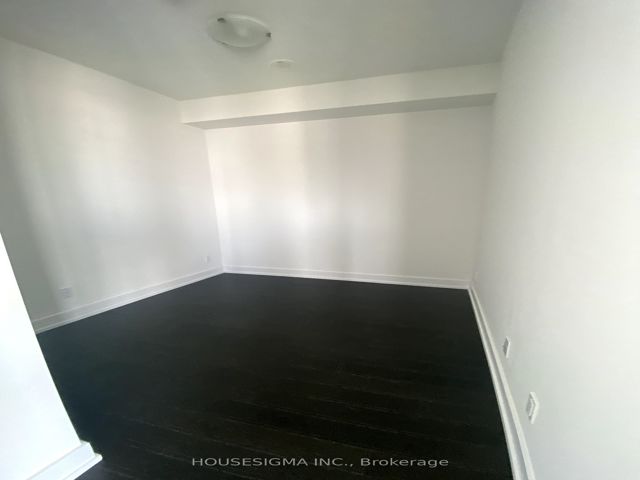 2004 - 181 Bedford Rd