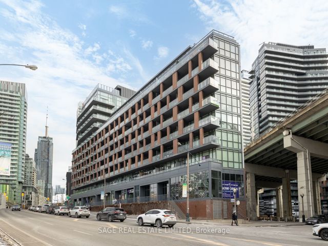 318 - 169 Fort York Blvd