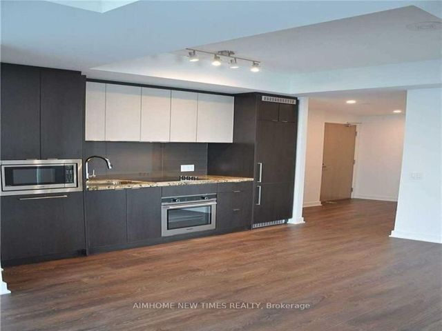 4805 - 125 Blue Jays Way
