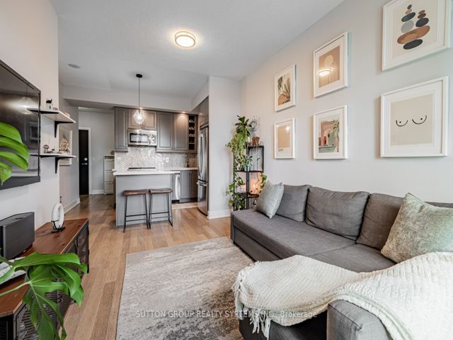 1103 - 120 Homewood Ave