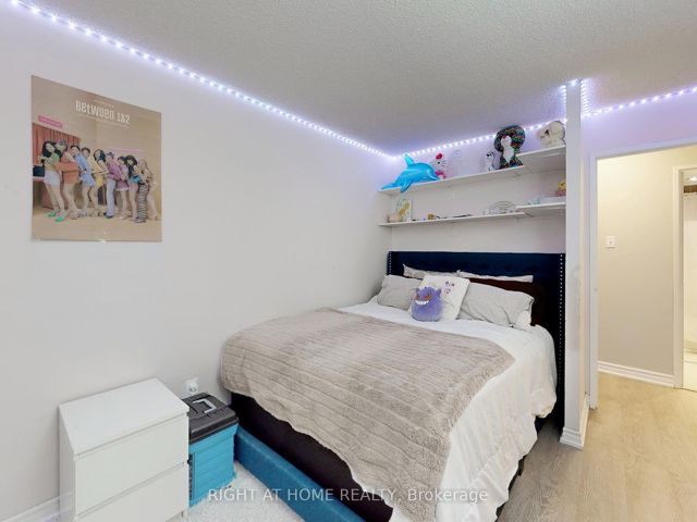 214 - 45 Sunrise Ave