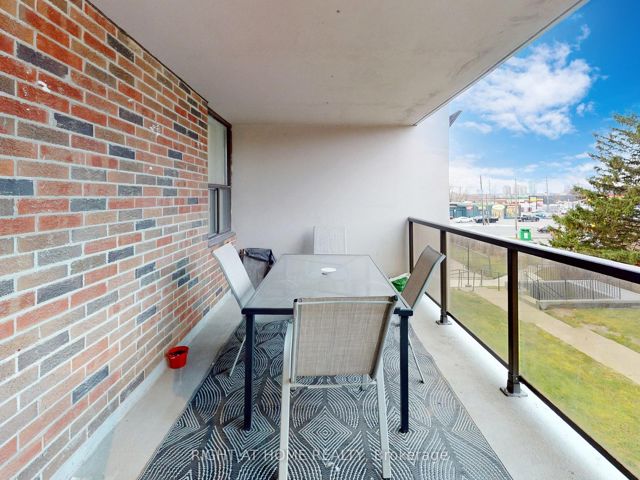 214 - 45 Sunrise Ave