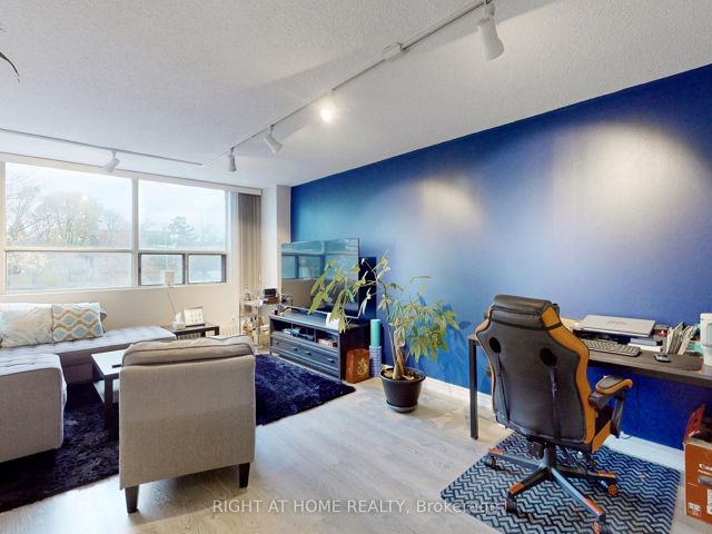 214 - 45 Sunrise Ave