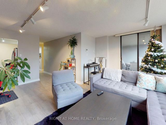 214 - 45 Sunrise Ave