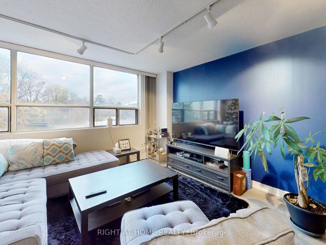 214 - 45 Sunrise Ave