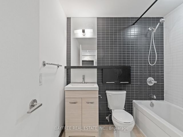 2308 - 25 Carlton St