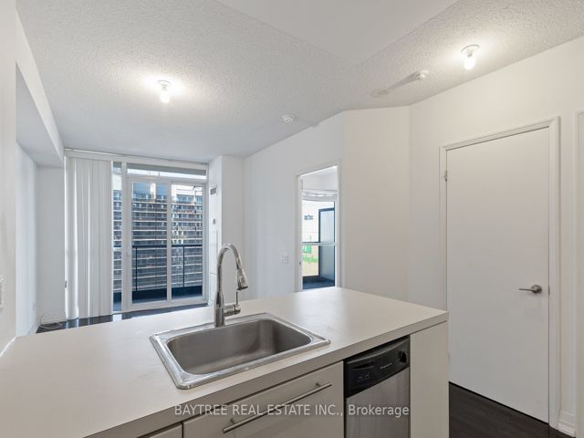 2308 - 25 Carlton St
