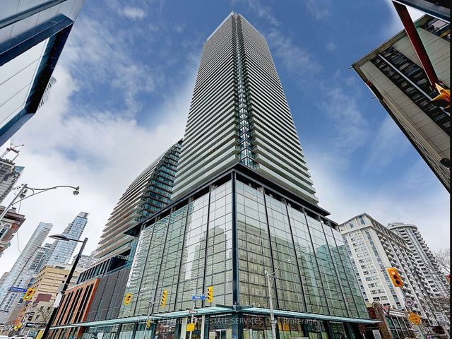 1512 - 501 Yonge St