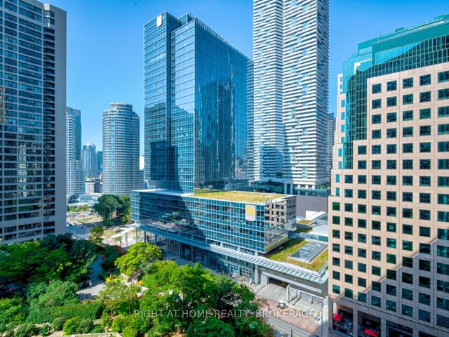 1627 - 33 Harbour Sq