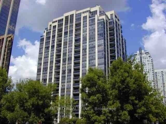 1708 - 18 Hollywood Ave