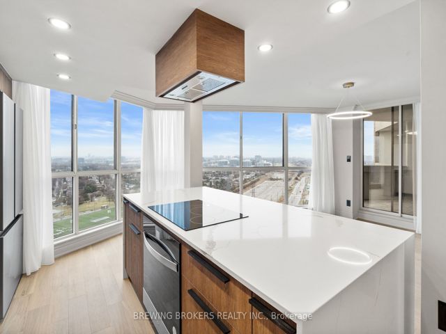 1805 - 85 Skymark Dr