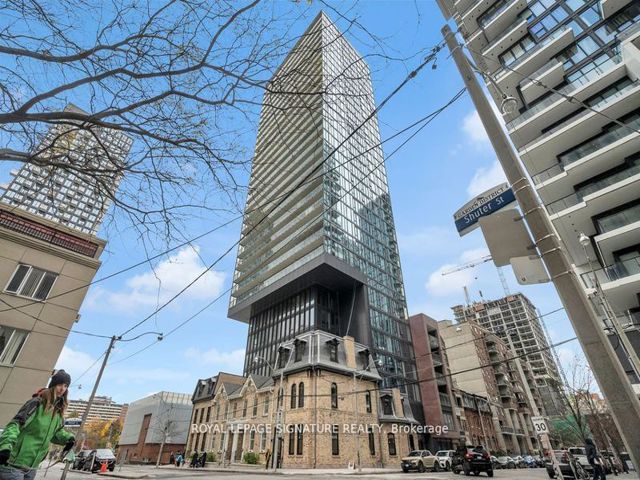 307 - 47 Mutual St