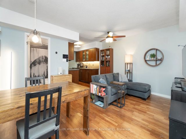421 - 34 Western Battery Rd