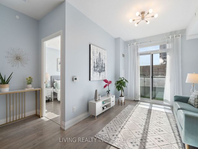 907 - 591 Sheppard Ave E