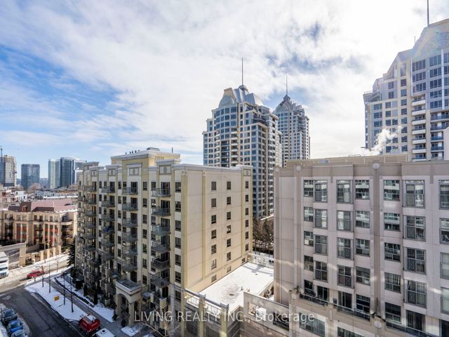907 - 591 Sheppard Ave E