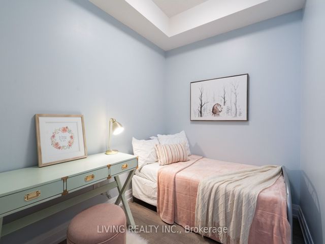 907 - 591 Sheppard Ave E