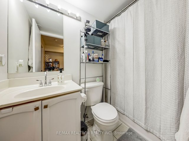 679 - 3 Everson Dr