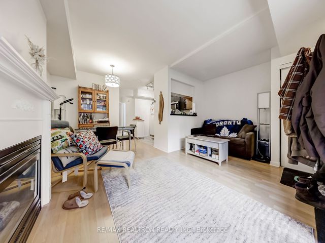 679 - 3 Everson Dr
