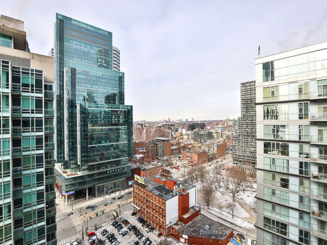 3012 - 373 Front St W