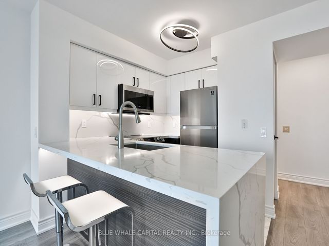 3012 - 373 Front St W