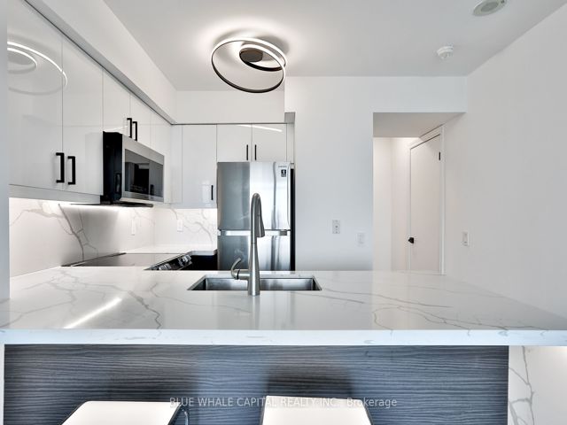 3012 - 373 Front St W