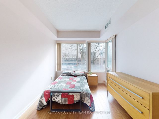 308 - 111 Elizabeth St