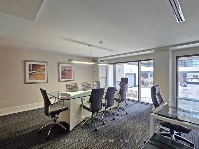 308 - 111 Elizabeth St