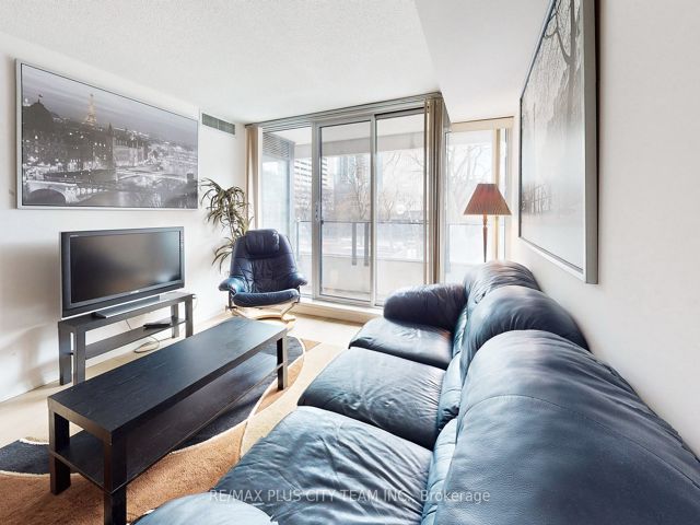 308 - 111 Elizabeth St