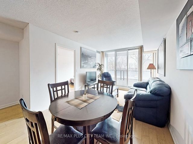 308 - 111 Elizabeth St