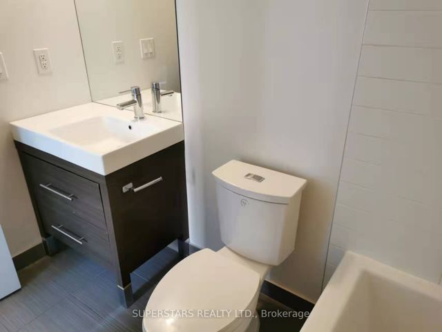114 - 66 Forest Manor Rd Rd