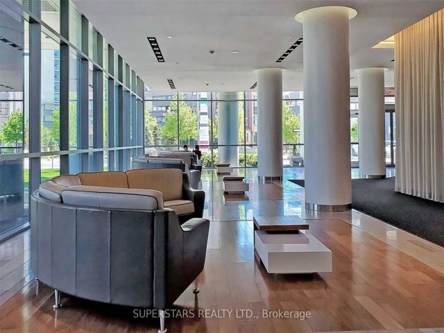 114 - 66 Forest Manor Rd Rd