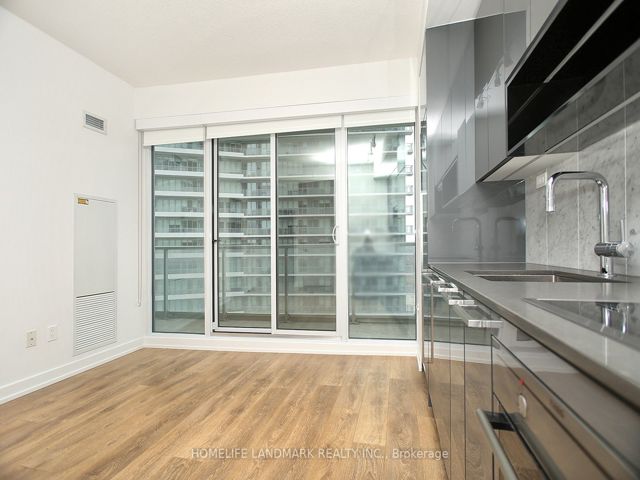 1707 - 115 Mcmahon Dr