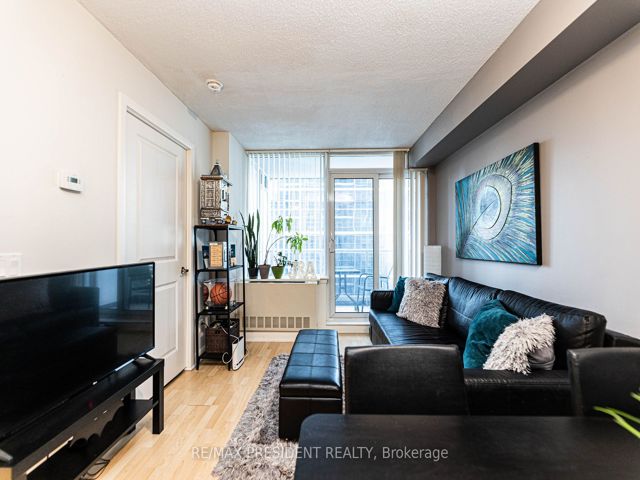1911 - 4978 Yonge St N