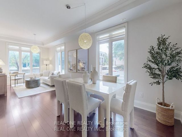 Th 49 - 115 Harrison Garden Blvd