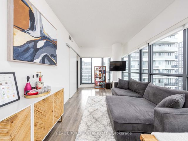2901 - 159 Dundas St E