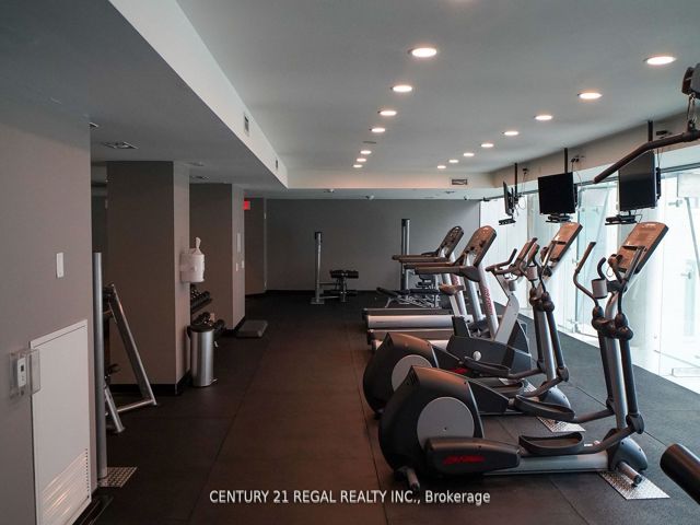 403 - 224 King Street West St W