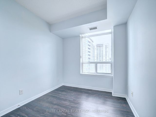 1810 - 30 Harrison Garden Blvd