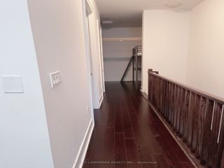130 - 39 Queens Quay E