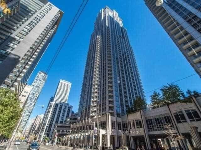 2015 - 763 Bay St