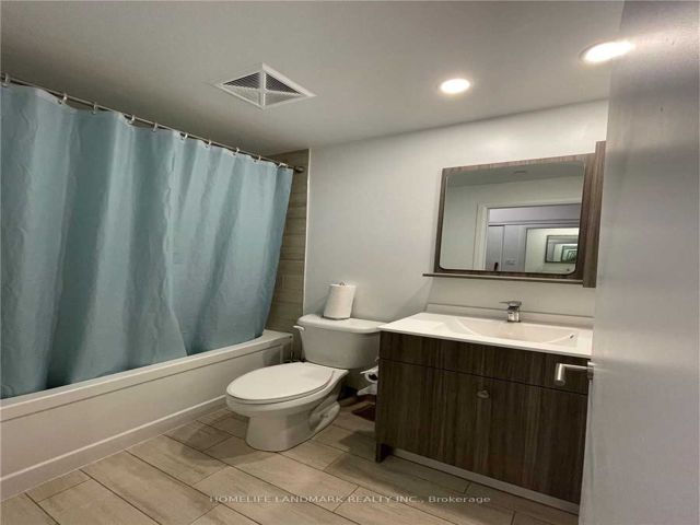 2203 - 75 Canterbury Pl