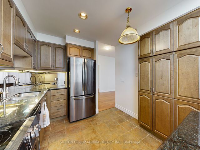 1502 - 1101 Leslie St