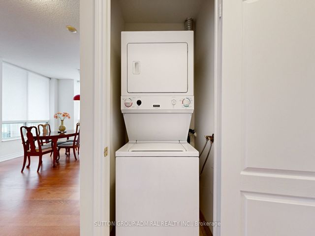 1502 - 1101 Leslie St