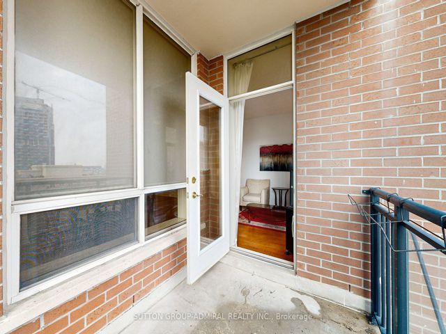 1502 - 1101 Leslie St