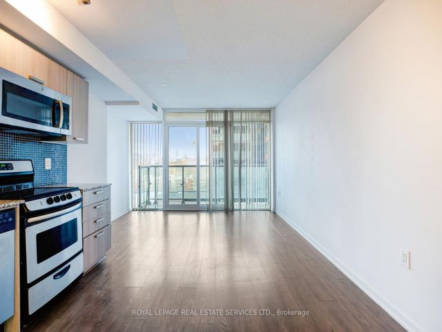 1003E - 36 Lisgar St