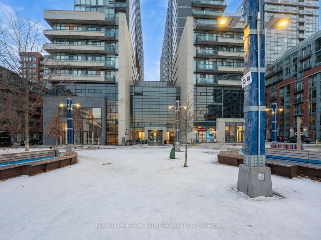 1003E - 36 Lisgar St