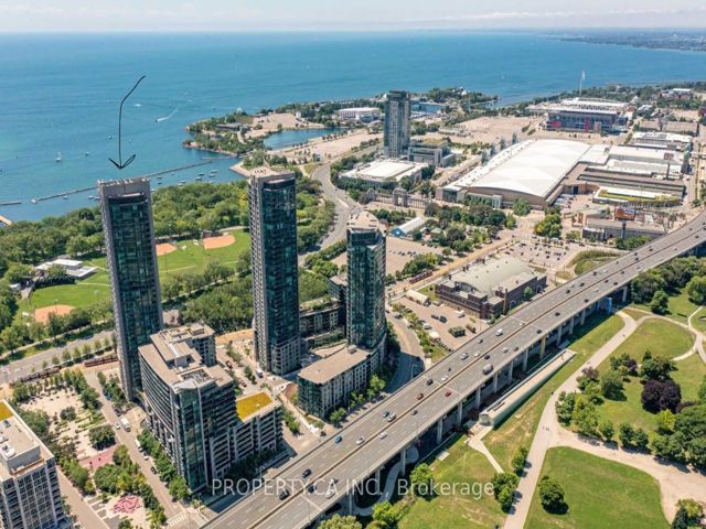 175 - 209 Fort York Blvd