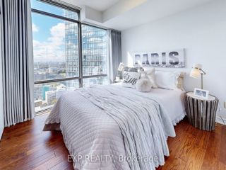 3203 - 38 Grenville St